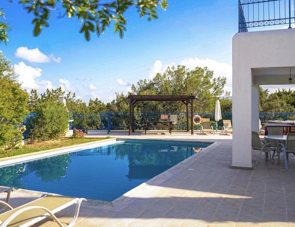 Sanders Azzurro Paphos Buitenkant foto